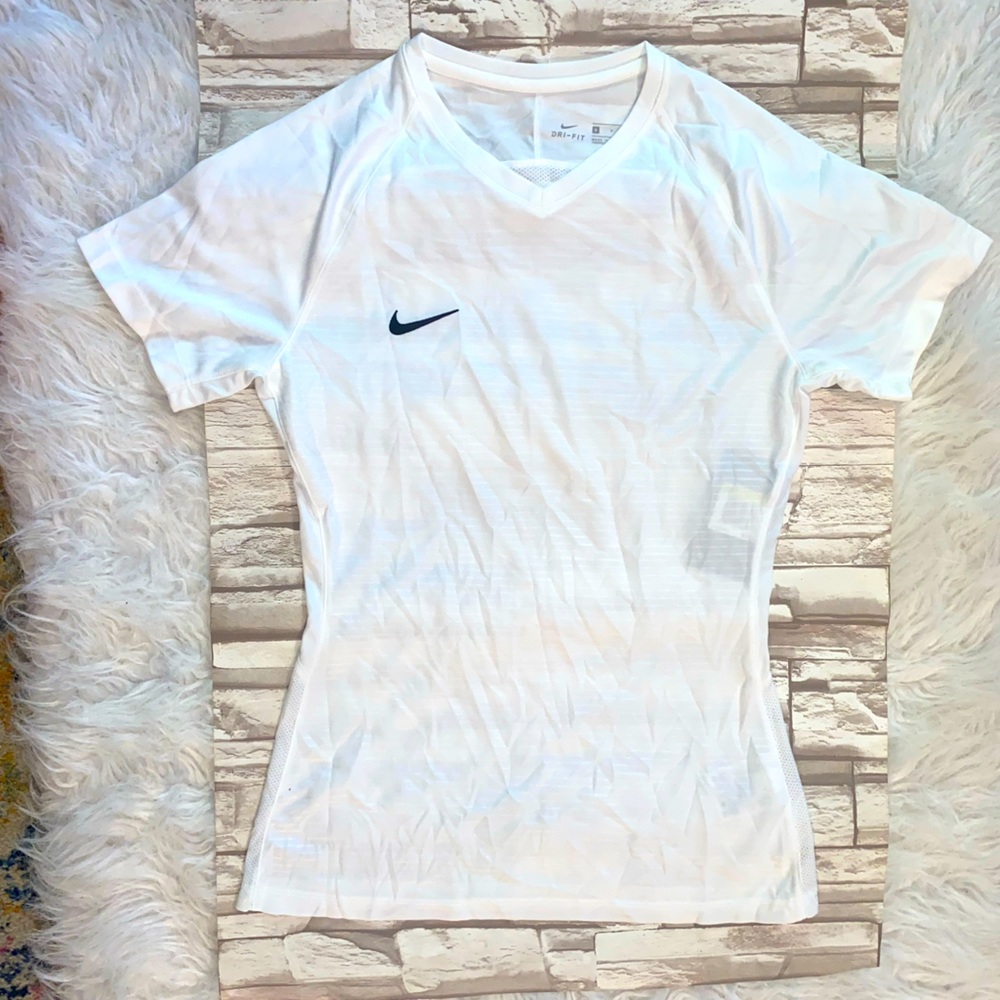 NWT NIKE WOMEN'S STRIKE 2 JERSEY size small